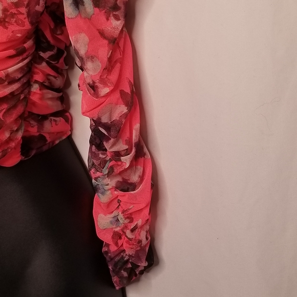 Free Press ruched mesh crop top floral - Picture 5 of 10